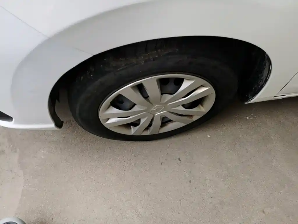 Honda Fit — миниатюра 23