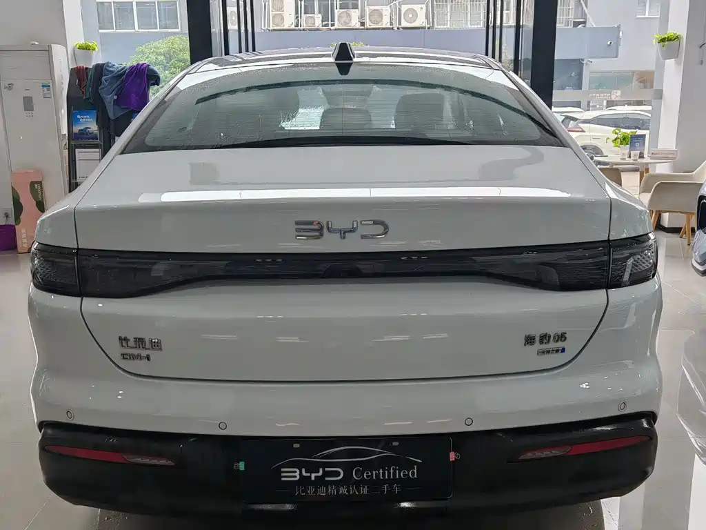 BYD Seal 05 DM-i — миниатюра 9