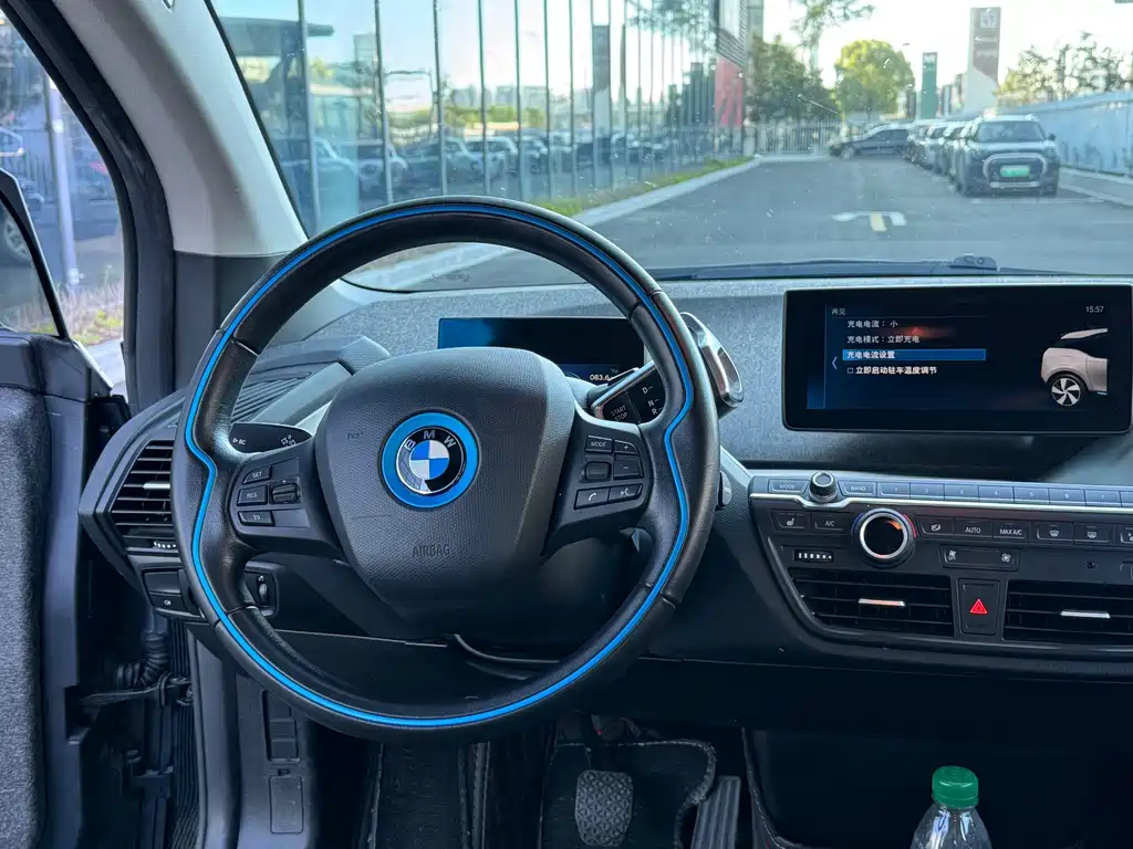 BMW i3 (Import) — миниатюра 14