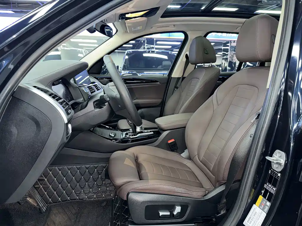 BMW iX3 — миниатюра 8