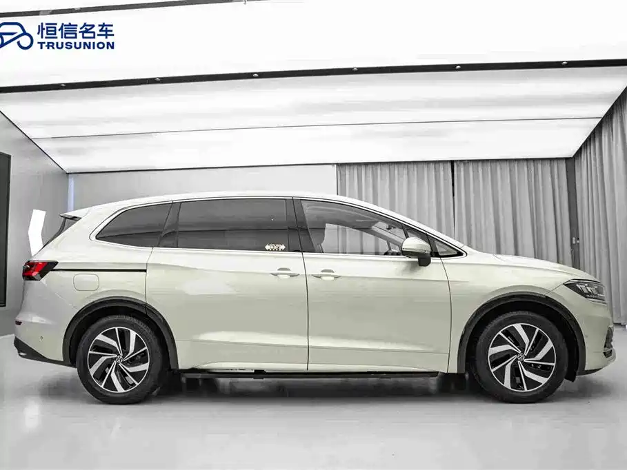 Volkswagen Viloran — миниатюра 4