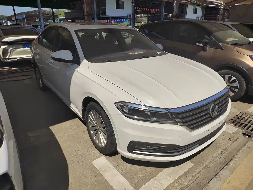 Volkswagen Lavida — миниатюра 3
