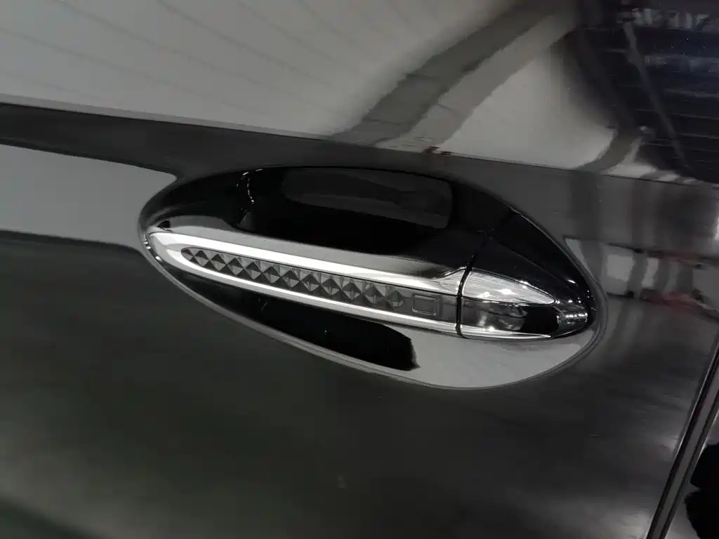 Hongqi Hongqi HS5 — миниатюра 18