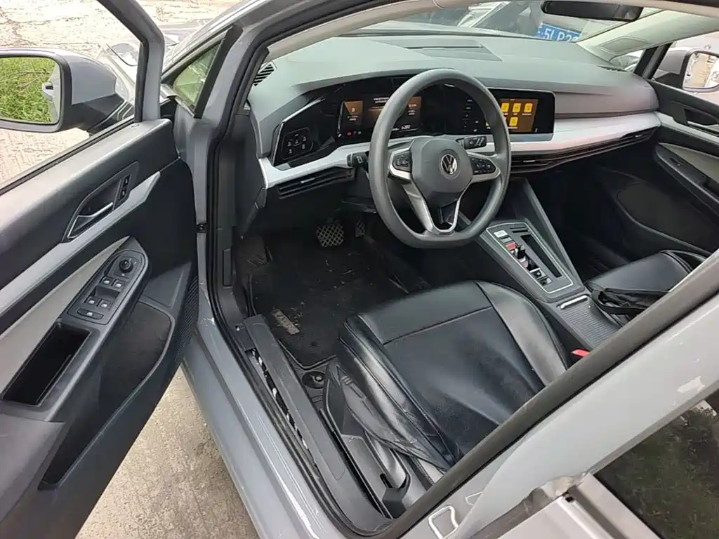 Volkswagen Golf — миниатюра 21