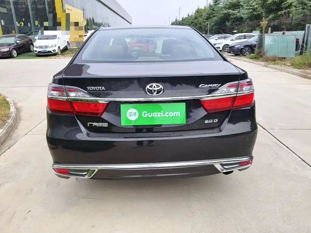 Toyota Camry — миниатюра 6