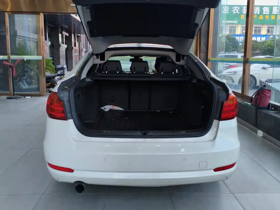 BMW 3 Series GT — миниатюра 4