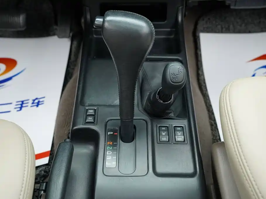 Toyota Prado (Import) — миниатюра 29