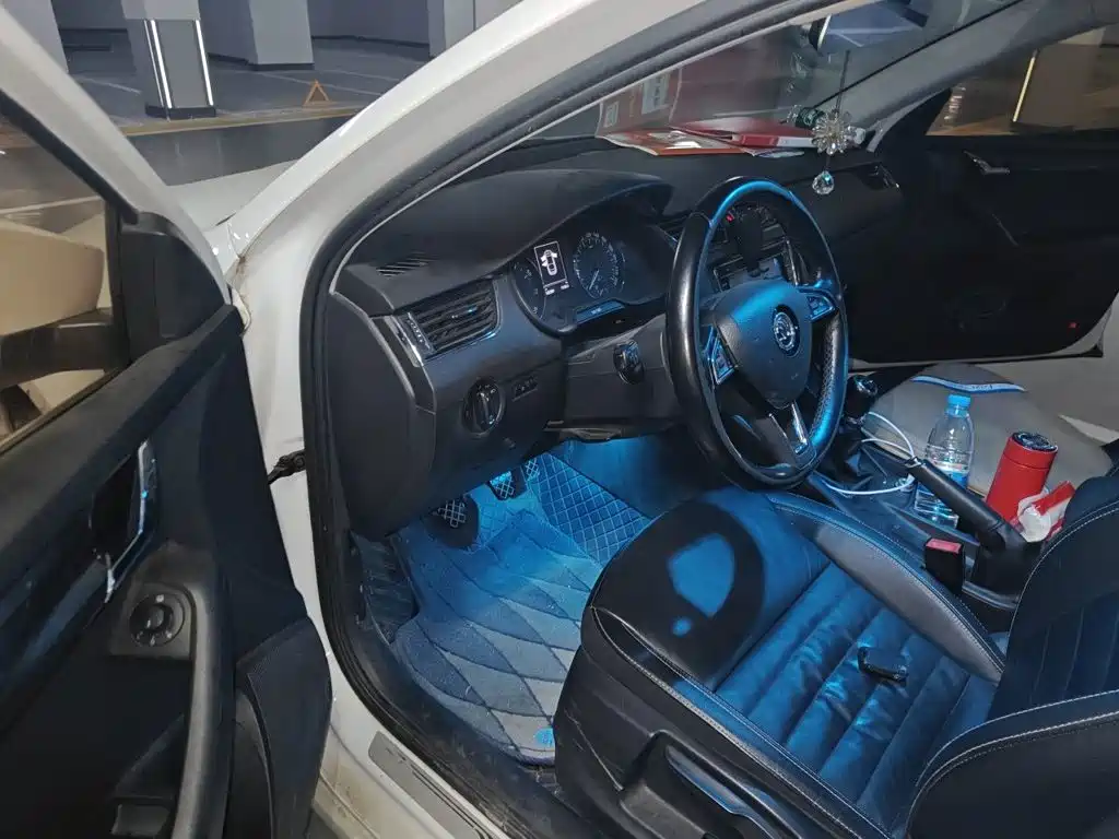Skoda Octavia — миниатюра 17