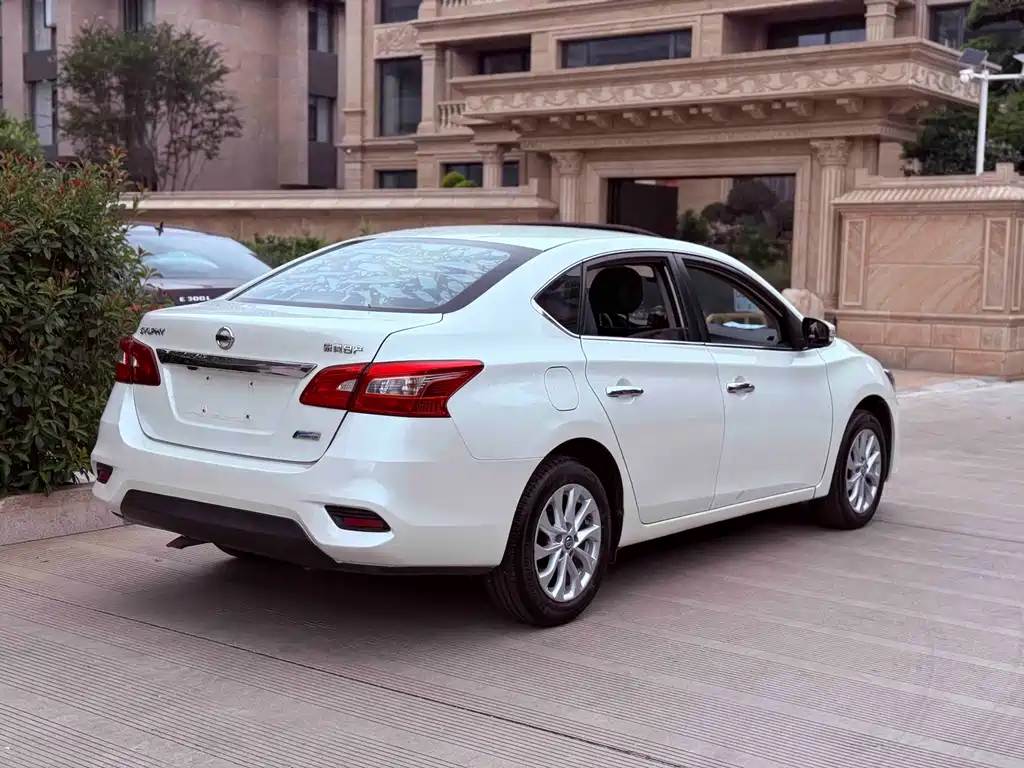 Nissan Sylphy — миниатюра 9
