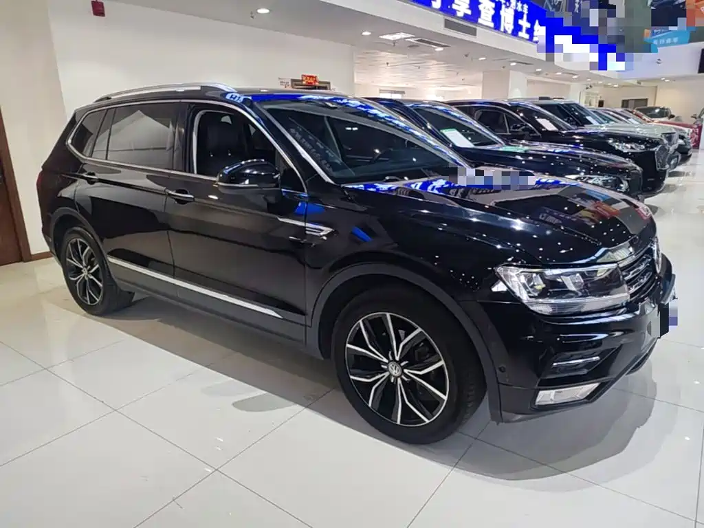 Volkswagen Tiguan L — миниатюра 4