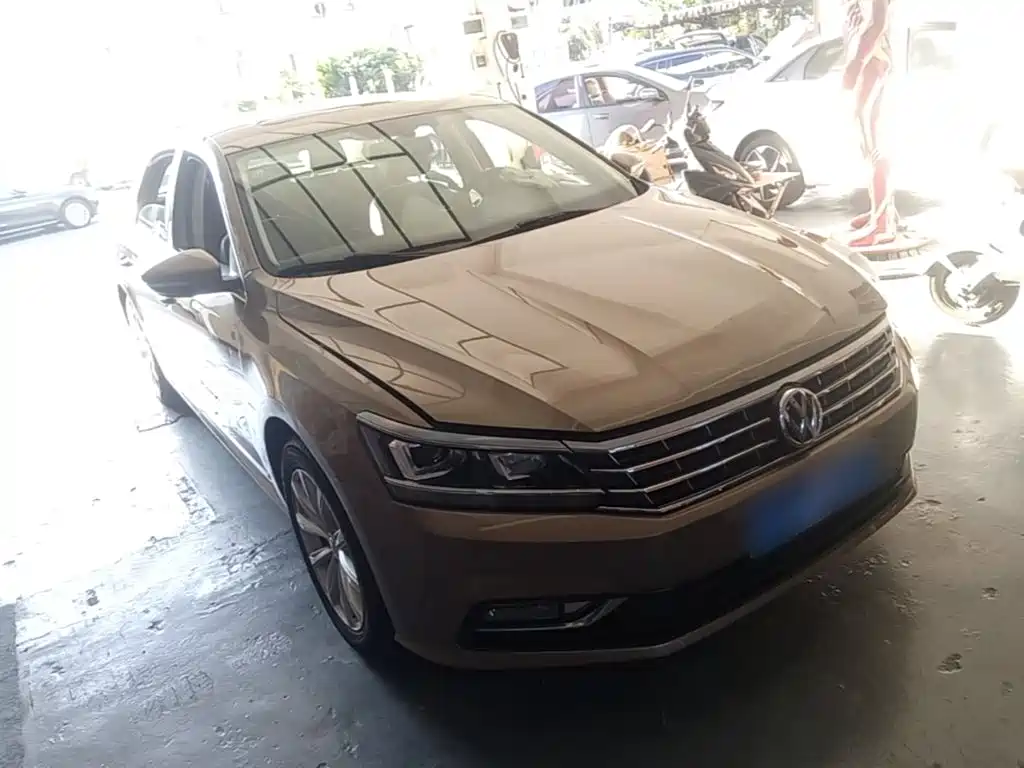 Volkswagen Passat — миниатюра 4