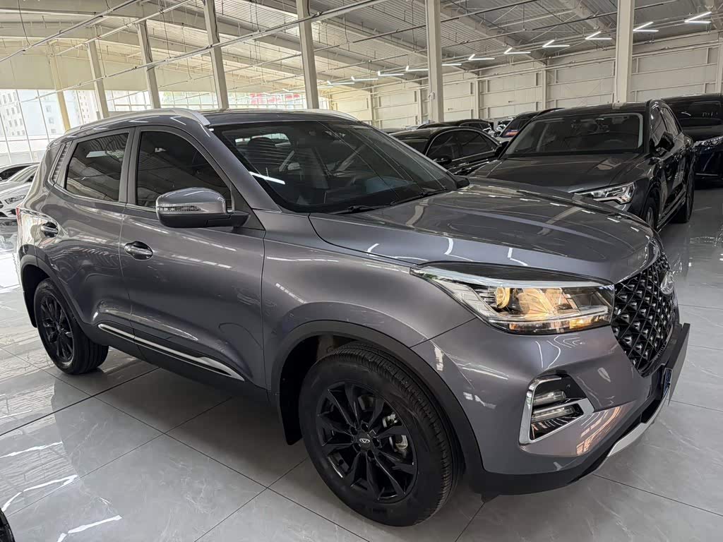 CHERY Tiggo 5x 1.5 л 2024 г. Серебристо-серый, пробег 50000 км