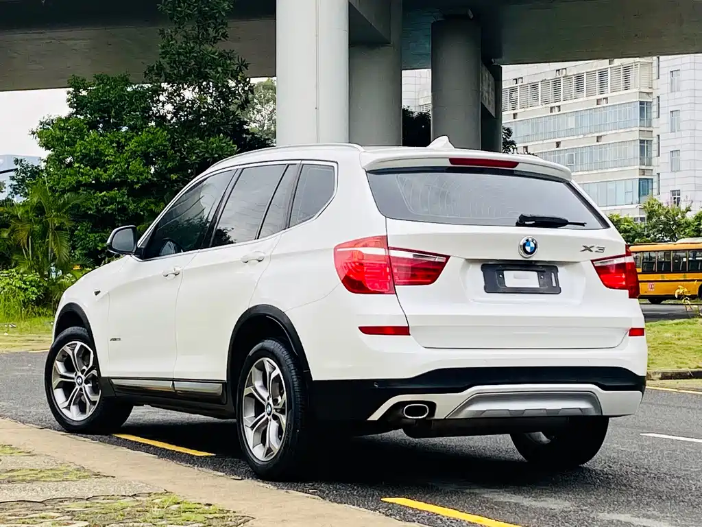 BMW X3 (Import) — миниатюра 4