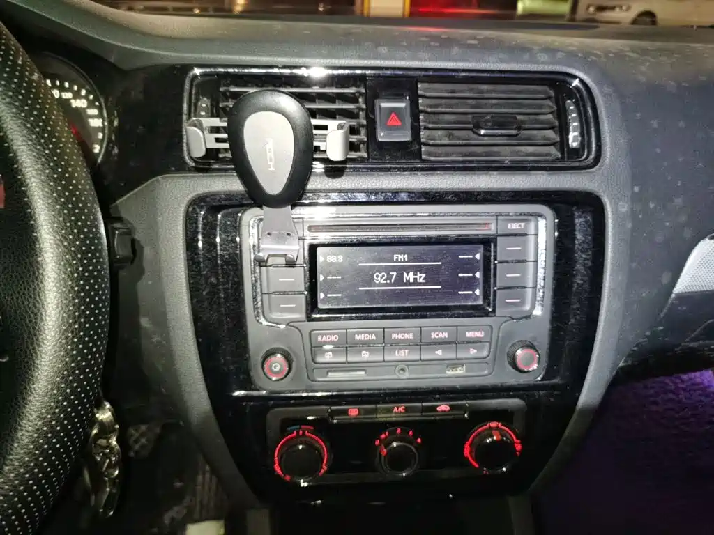 Volkswagen Sagitar — миниатюра 9
