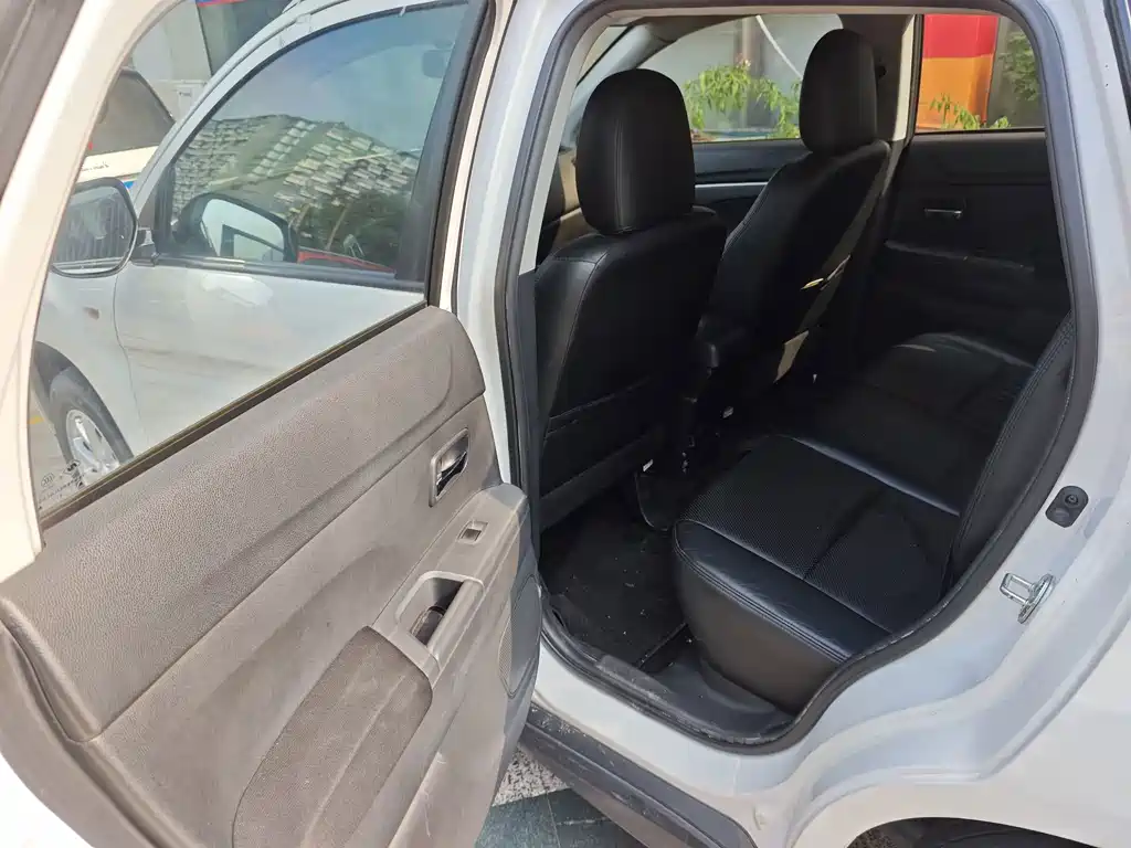 Mitsubishi ASX — миниатюра 7