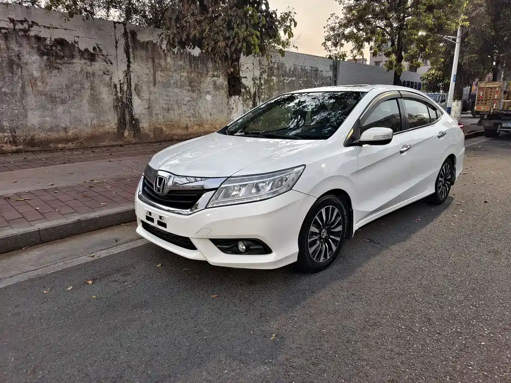 Honda Crider 2013