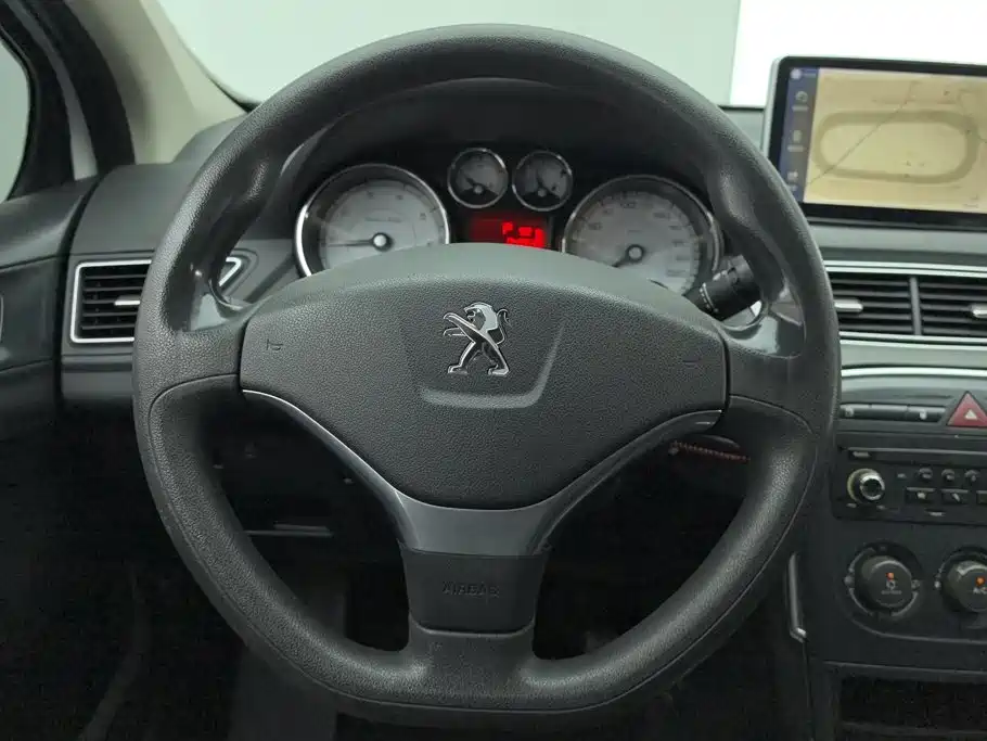 Peugeot 308 — миниатюра 15