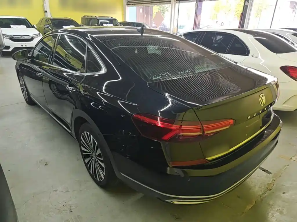 Volkswagen Passat — миниатюра 5