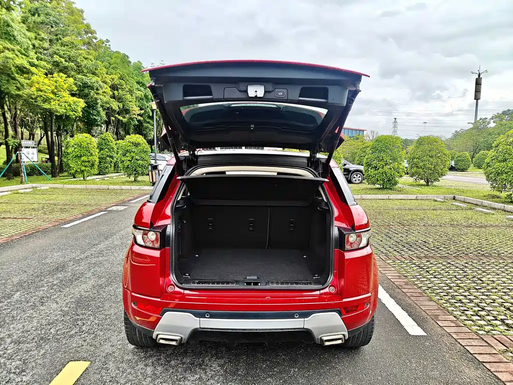 Land Rover Evoque — миниатюра 9