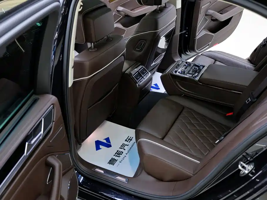 Volkswagen Phideon Facelift 380TSI 2WD Flagship Edition, фото 32