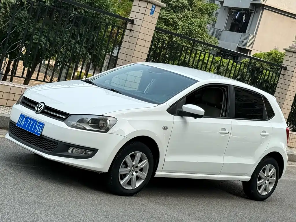 Volkswagen Polo — миниатюра 2