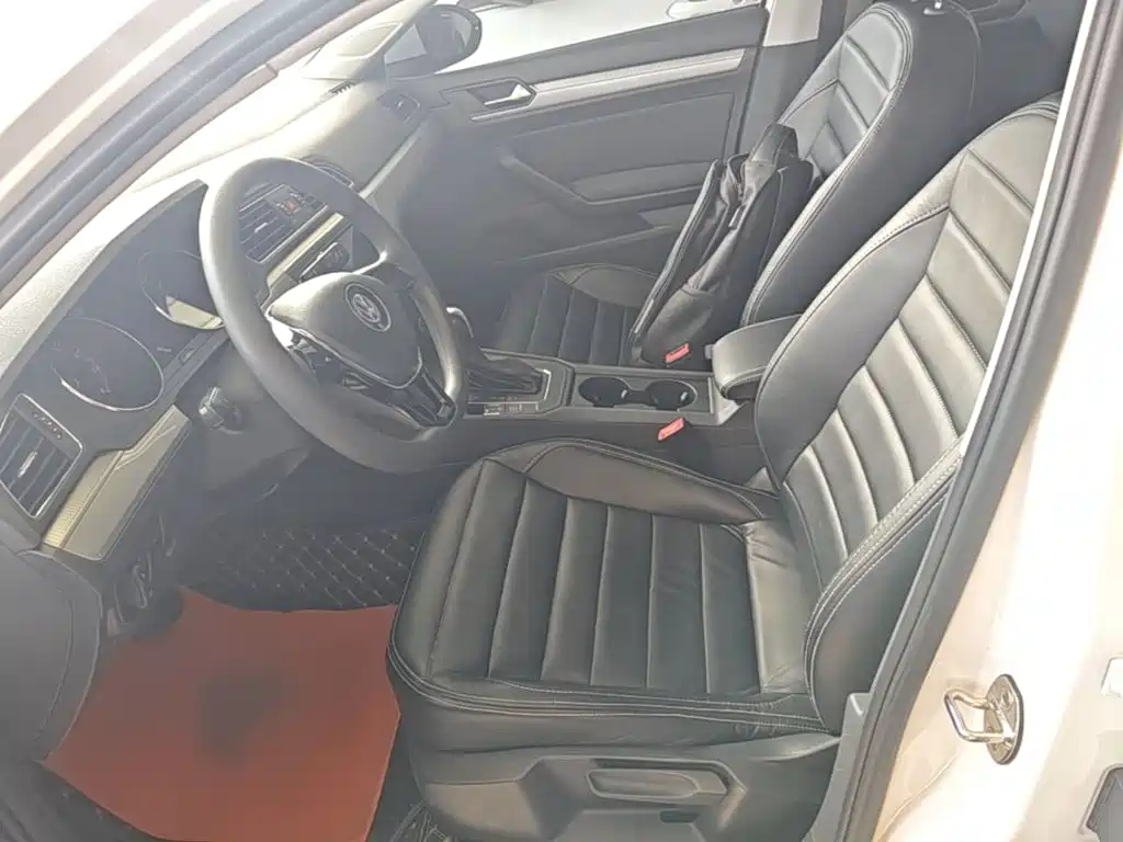Volkswagen Lamando — миниатюра 15