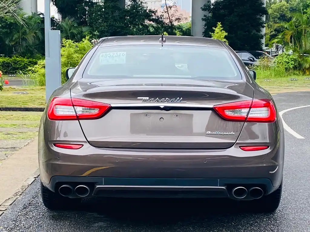 Maserati Quattroporte — миниатюра 6