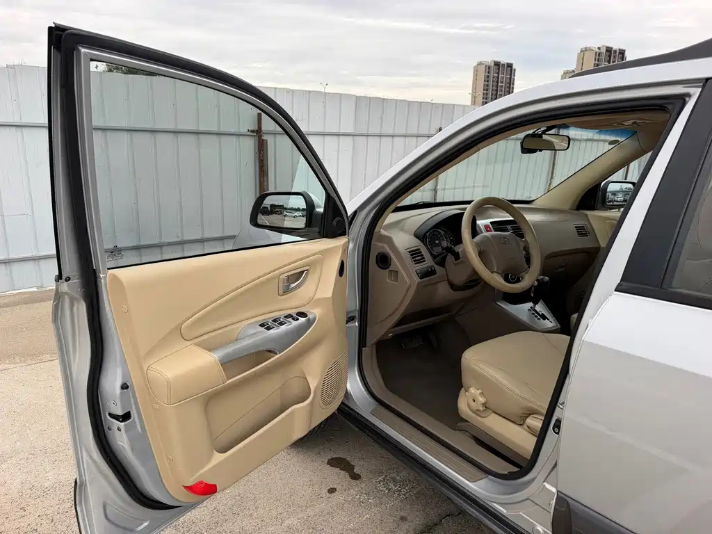 Hyundai Tucson — миниатюра 9