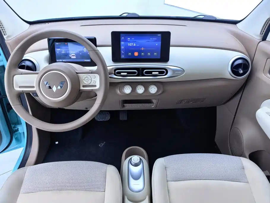 Wuling MINIEV — миниатюра 12