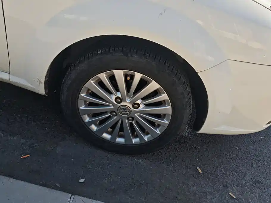 Buick Excelle — миниатюра 6