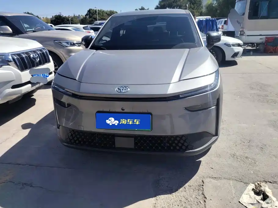 Toyota bZ3X — миниатюра 2