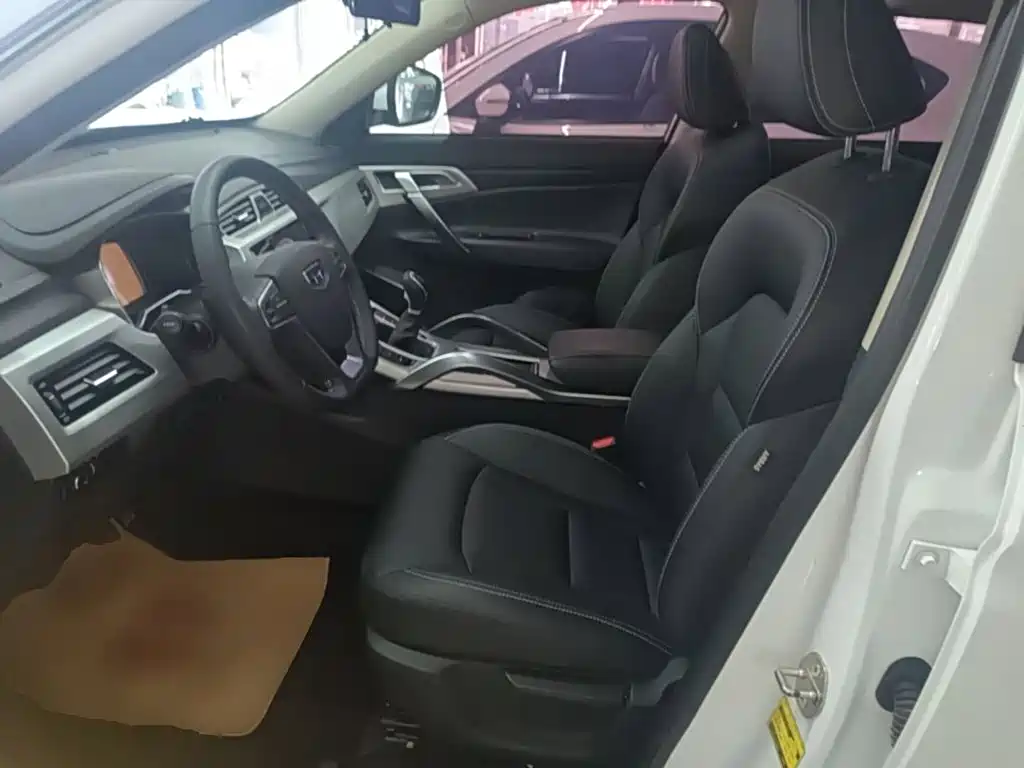 Geely Boyue — миниатюра 15