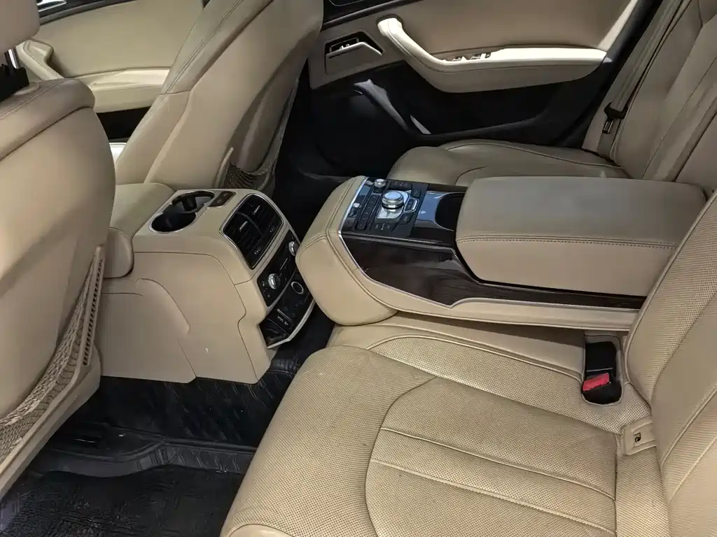Audi A6L — миниатюра 5