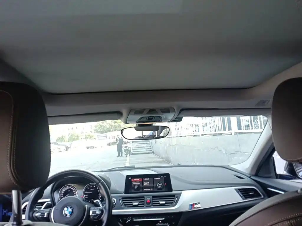 BMW 1 Series — миниатюра 19