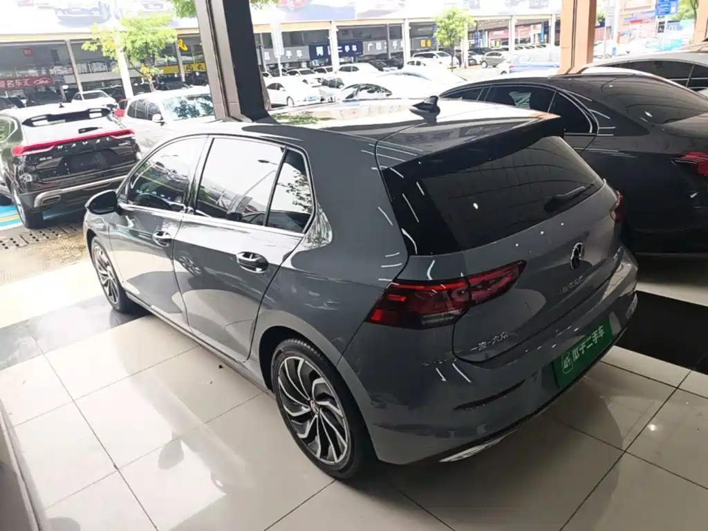 Volkswagen Golf — миниатюра 5