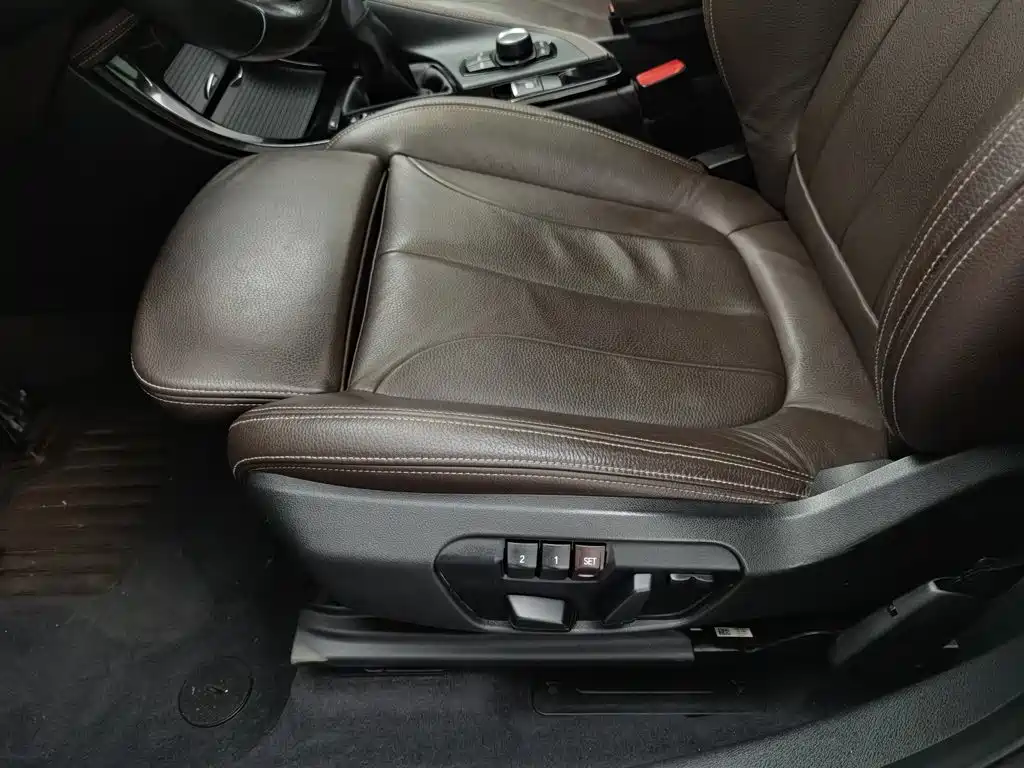 BMW X1 — миниатюра 20