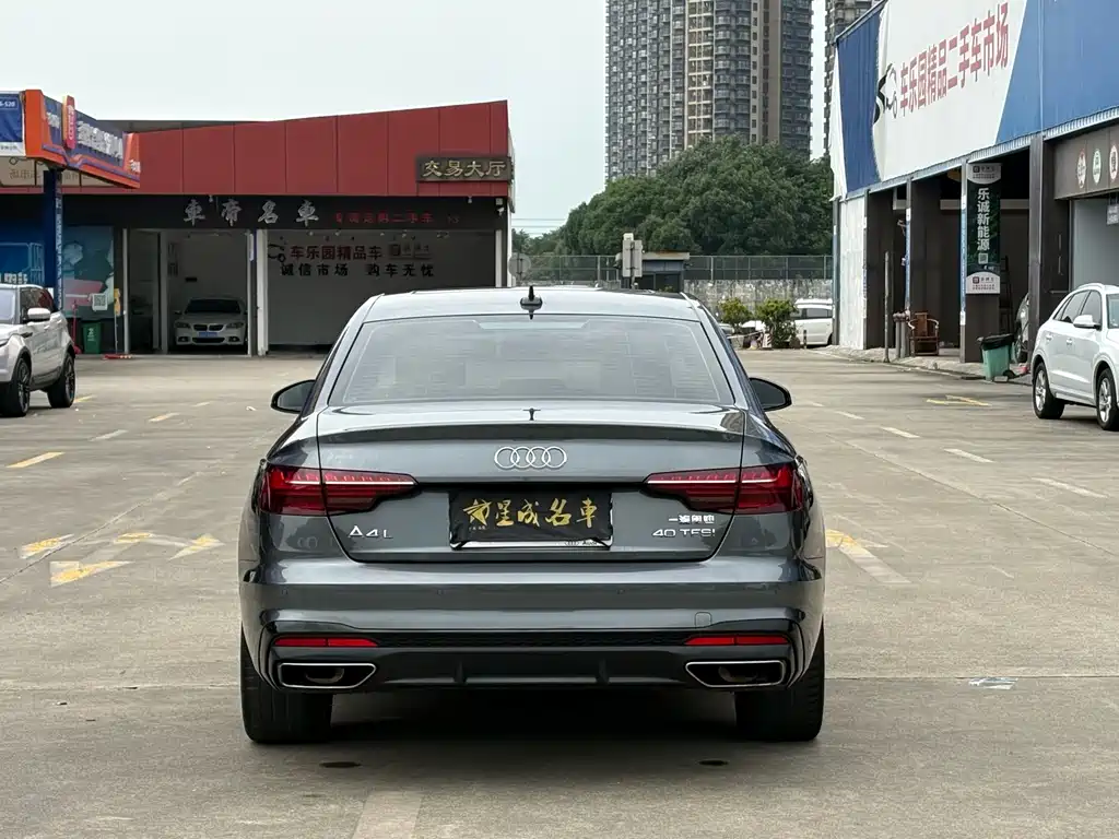Audi A4L — миниатюра 19