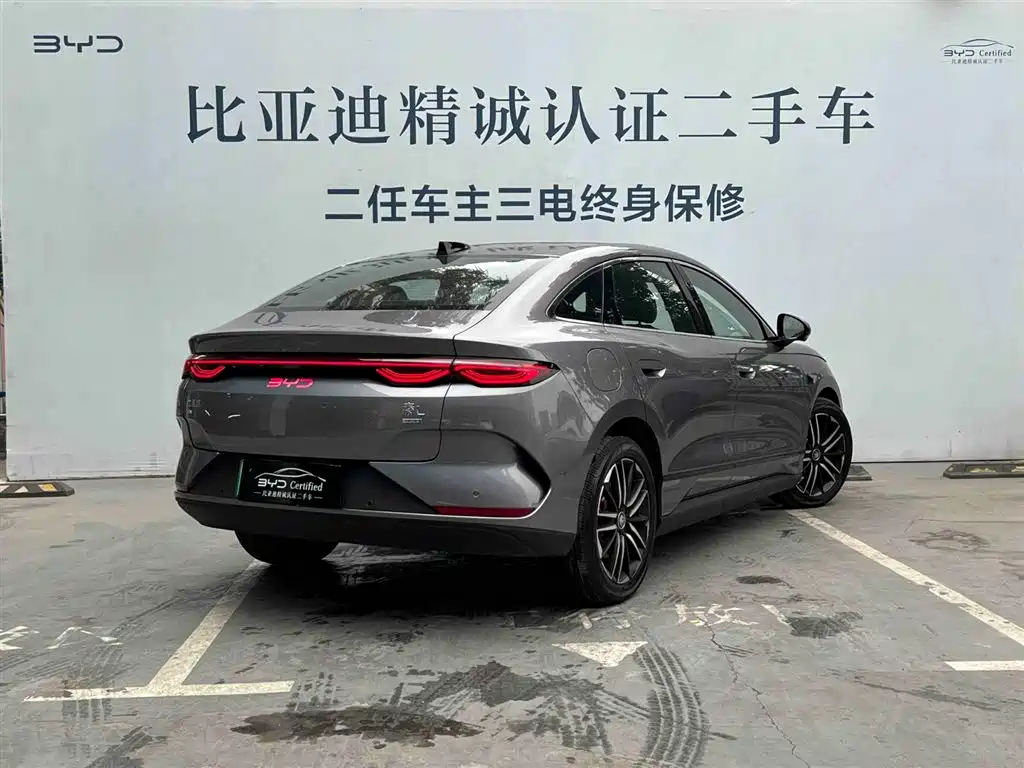 BYD QIN L
