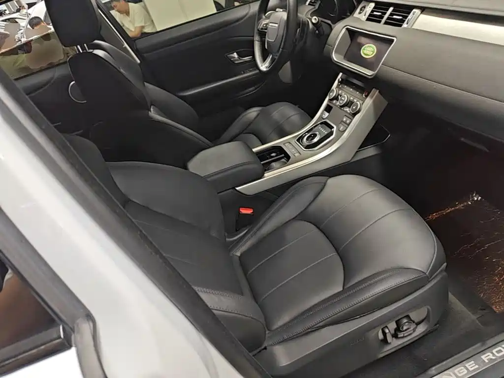 Land Rover Evoque — миниатюра 25