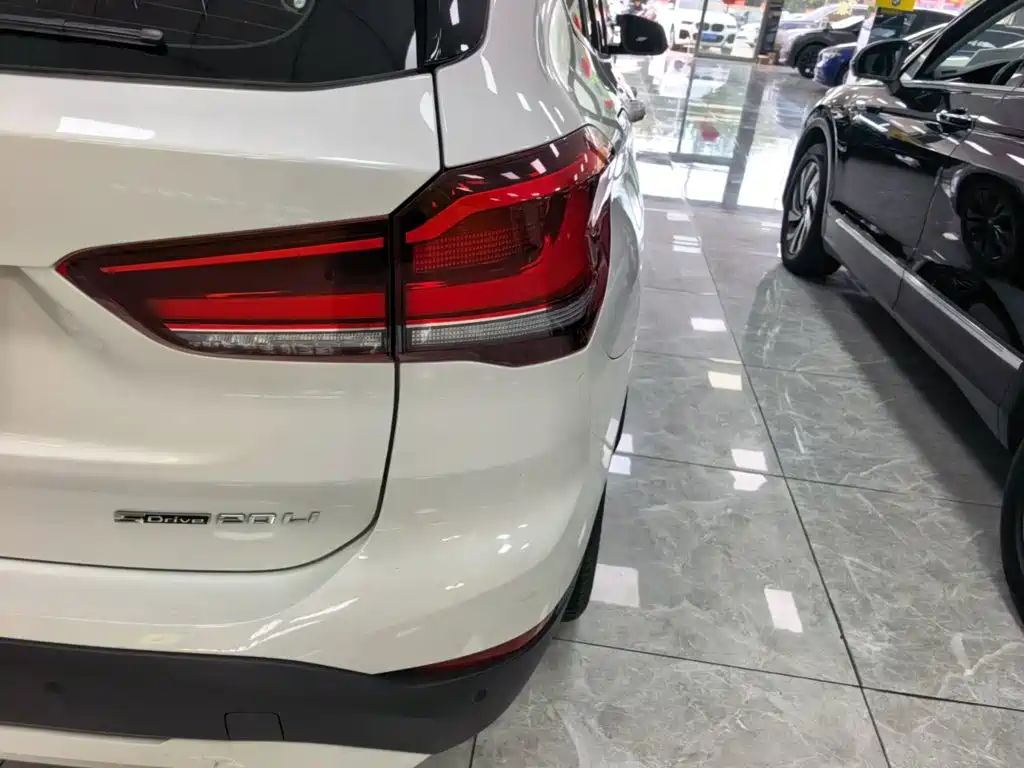 BMW X1 — миниатюра 8