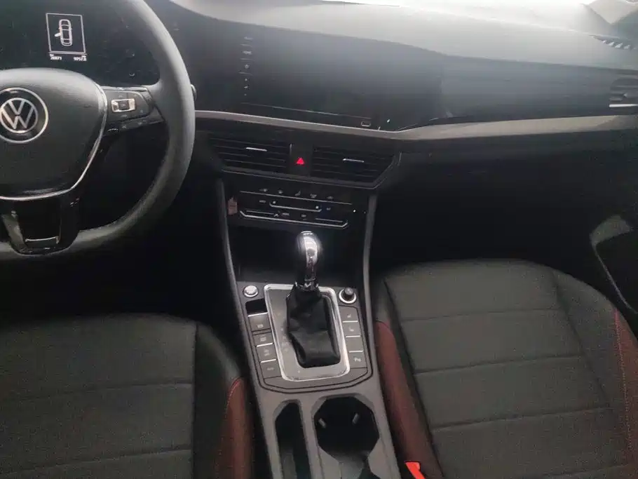 Volkswagen Bora — миниатюра 13