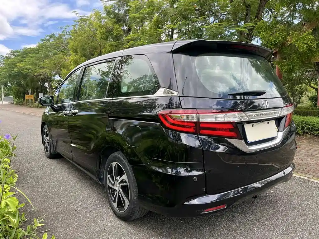 Honda Odyssey — миниатюра 9