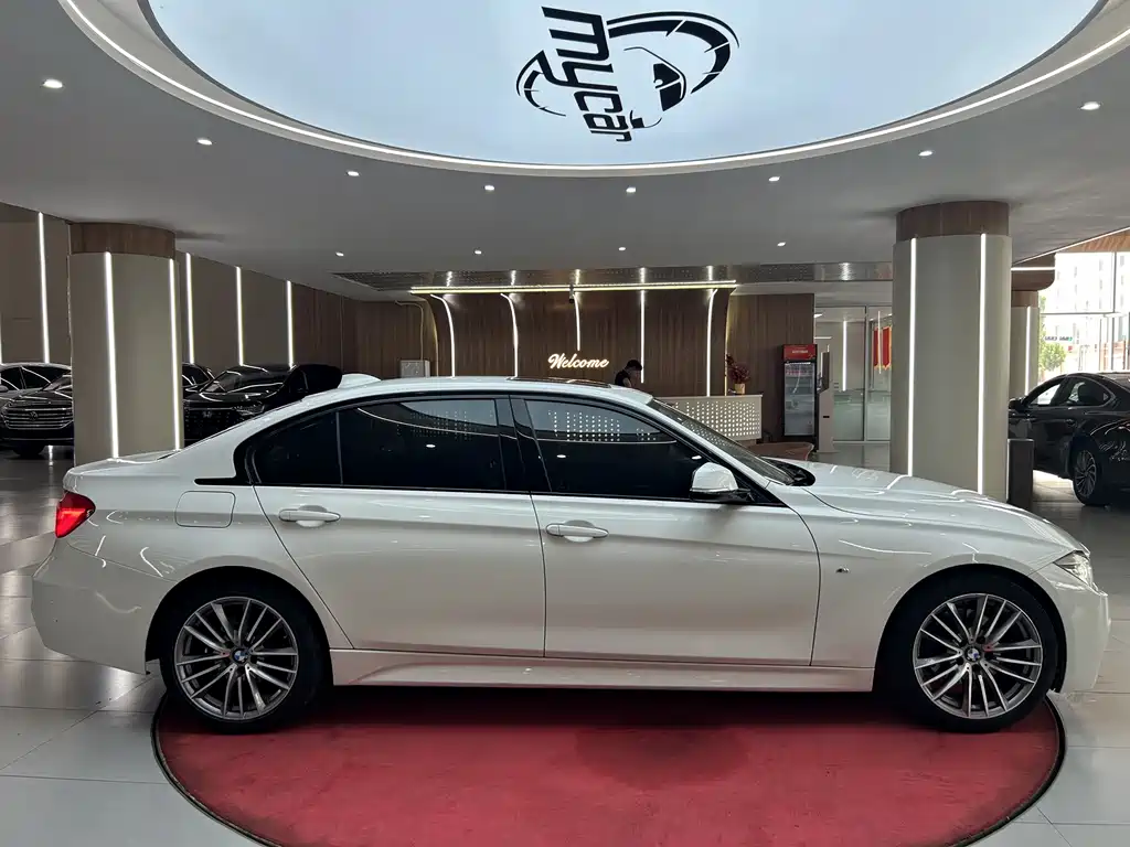 BMW 3 Series — миниатюра 4
