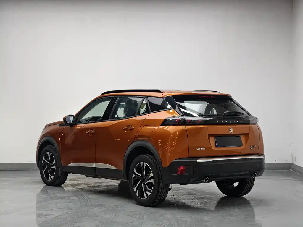 Peugeot 2008 — миниатюра 6
