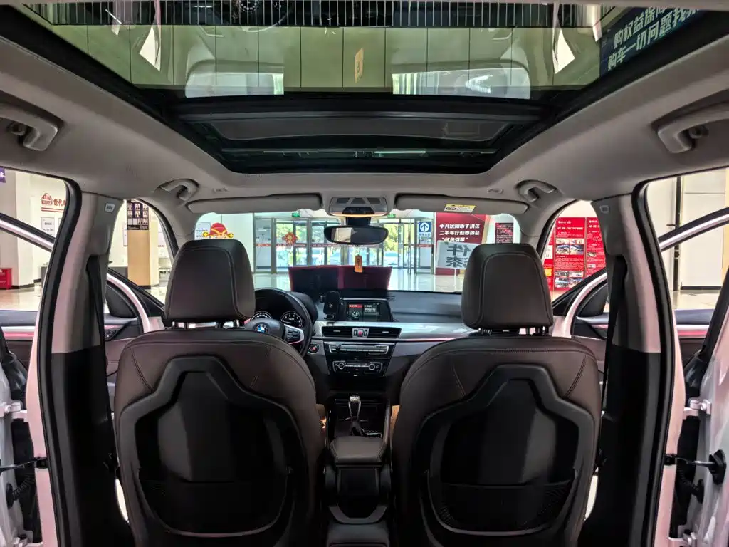 BMW X1 — миниатюра 10