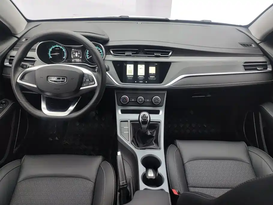 Geely Emgrand — миниатюра 12