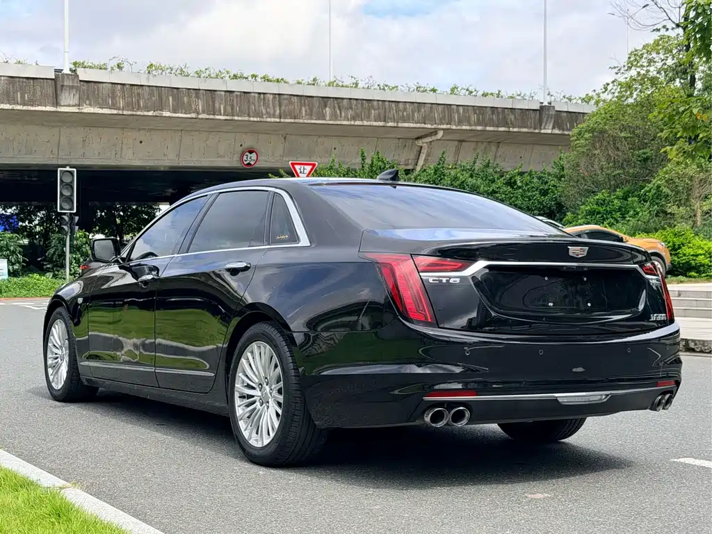 Cadillac CT6 — миниатюра 10