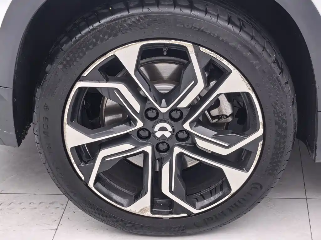 NIO ES8 — миниатюра 3