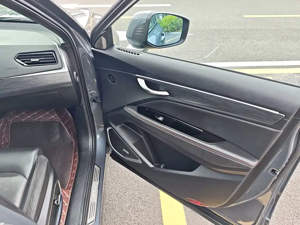 Geely Xingyue — миниатюра 14
