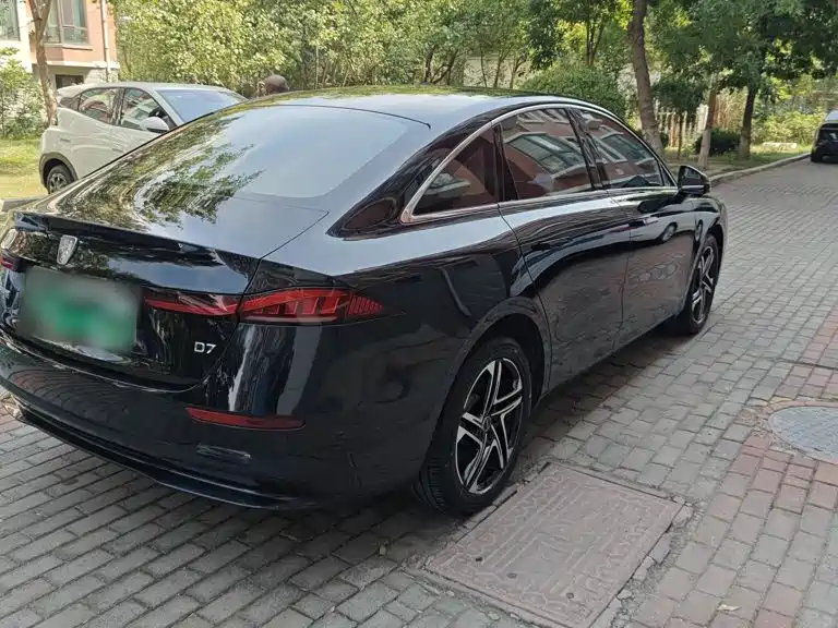Roewe D7 — миниатюра 9